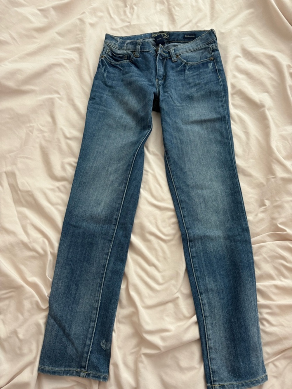 Seven7 Women's Medium Blue Straight-Leg Jeans